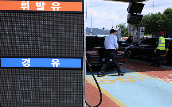 호르무즈 해협 다시 화약고로…국제유가 80달러선 근접
