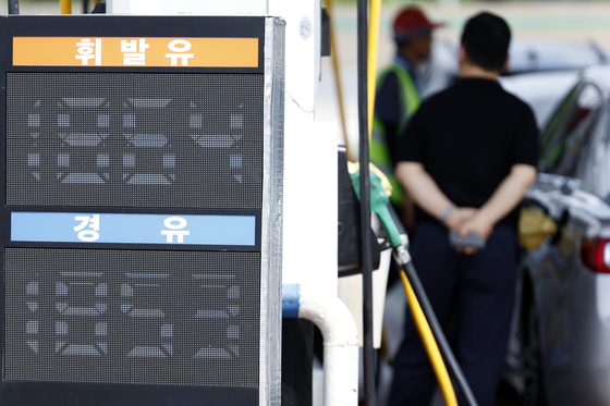 다시 화약고 된 호르무즈…국제유가 80달러선 근접
