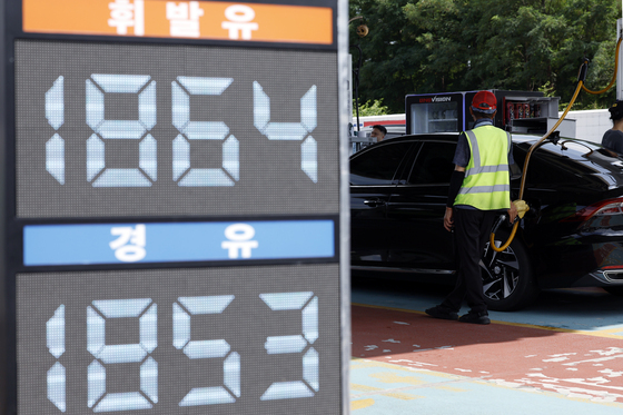 다시 화약고 된 호르무즈…국제유가 80달러선 근접
