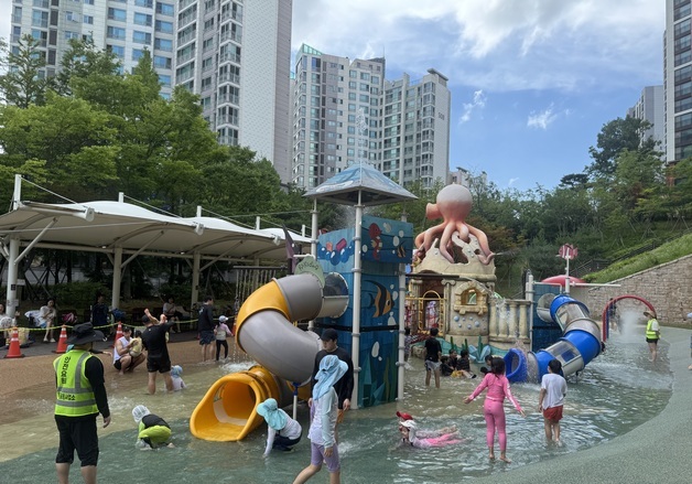 용인시, 늘품어린이공원 등 12개 공원 물놀이장 15일 개장