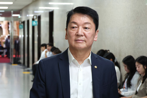 안철수 "李대통령이 '셀러 파이낸싱'이라는 신박한 초식 펼쳐"