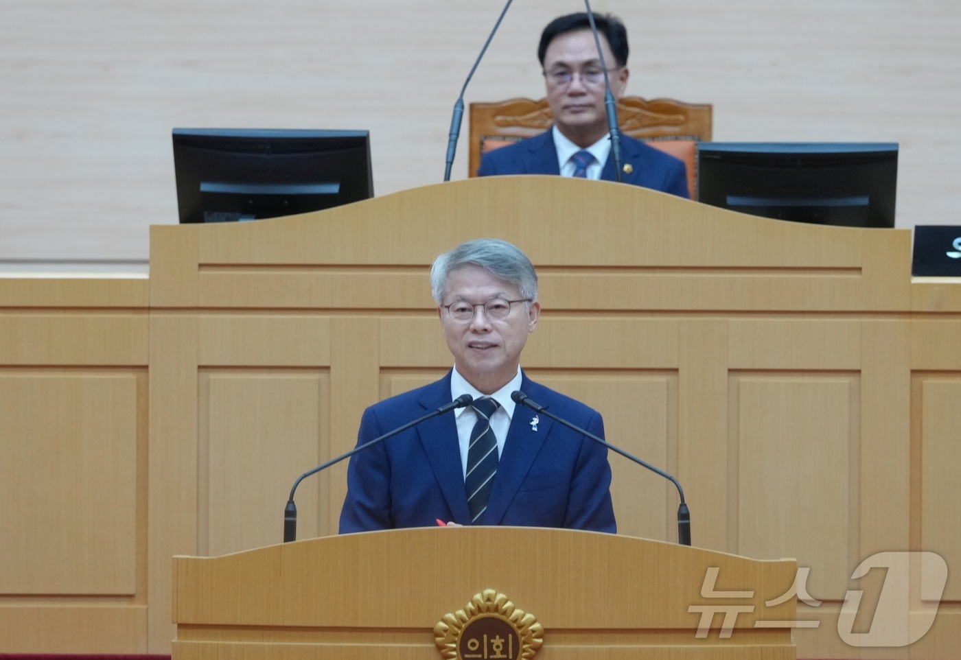 (전남광주=뉴스1) 전원 기자 = 민형배 전남광주통합특별시장이 13일 통합시의회 본회의장서 열린 ‘제2회 통합시의회 임시회 제1차 본회의’에서 2026년도 시정연설을 하고 있다.( …