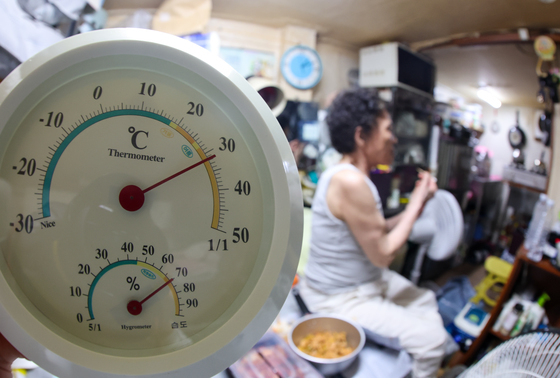 오늘 37.5도 찜통더위, 내일은 전국 비…수도권 최고 100㎜ 폭우