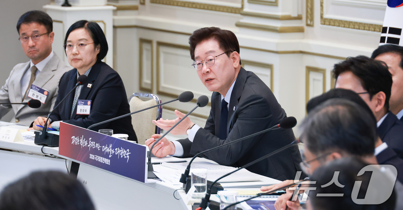 (서울=뉴스1) 허경 기자 = 이재명 대통령이 13일 청와대 영빈관에서 열린 2026년 국가재정전략회의에서 발언하고 있다. 2026.7.13/뉴스1