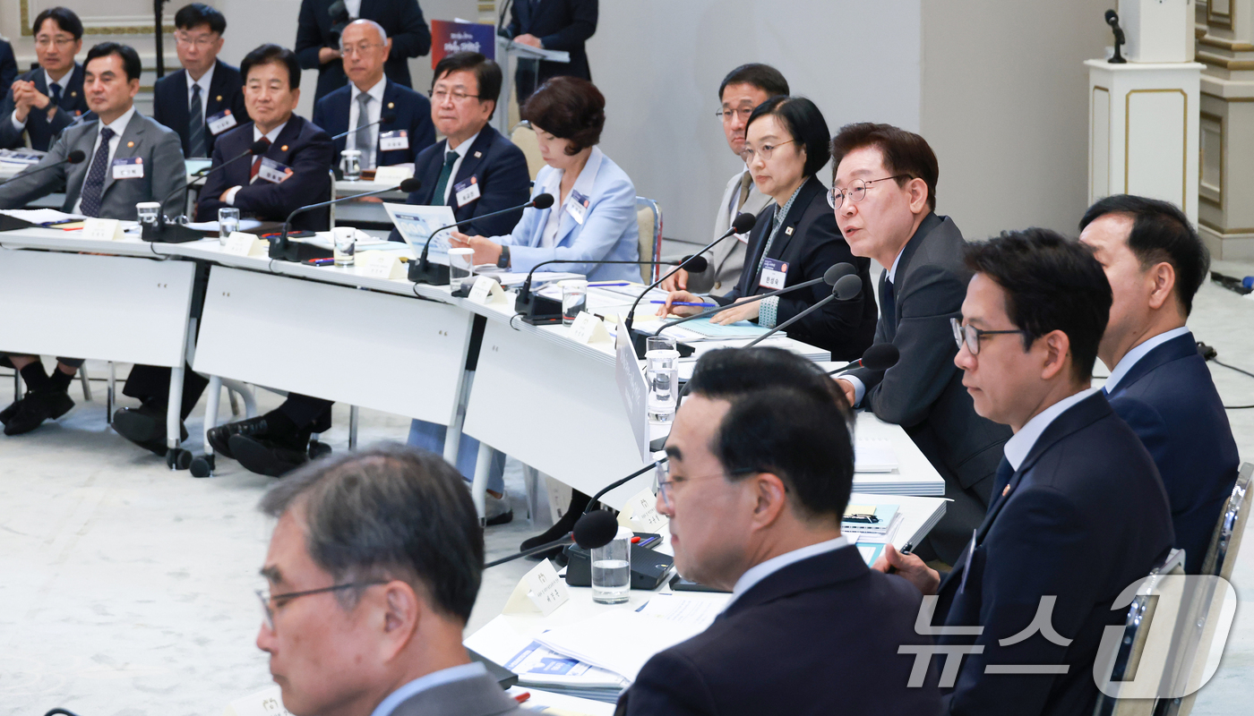 (서울=뉴스1) 허경 기자 = 이재명 대통령이 13일 청와대 영빈관에서 열린 2026년 국가재정전략회의에서 발언하고 있다. 2026.7.13/뉴스1