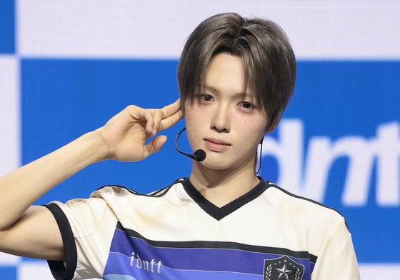아이덴티티 김성준, 말랑말랑 눈빛