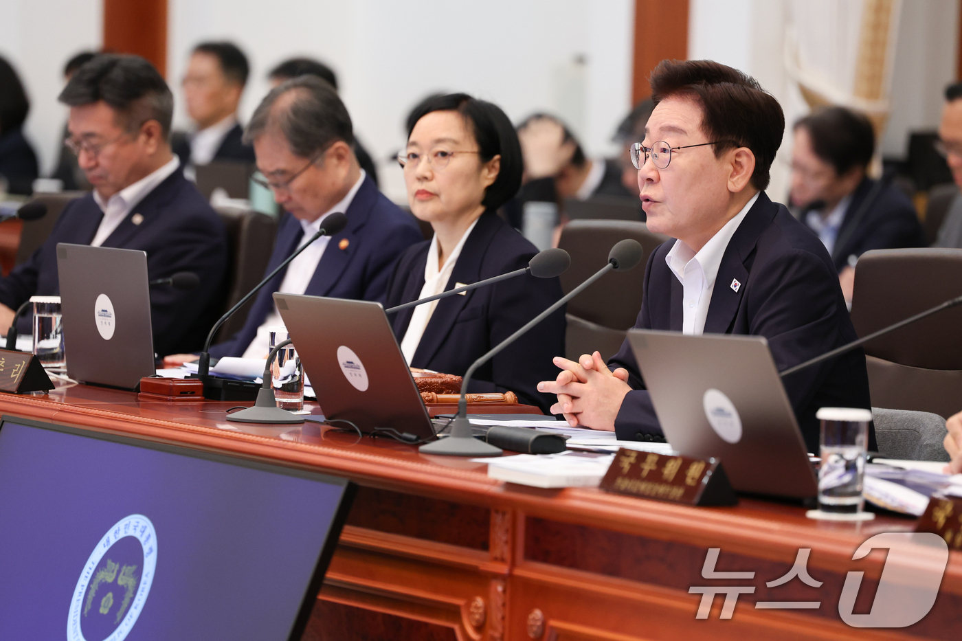 (서울=뉴스1) 이재명 기자 = 이재명 대통령이 14일 청와대에서 열린 국무회의에서 발언하고 있다. 2026.7.14/뉴스1