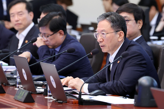 국무회의 발언하는 정성호 법무장관