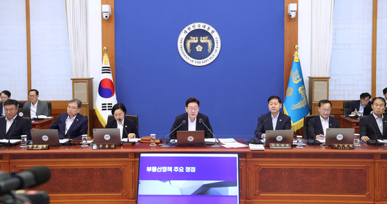 이재명 대통령, 국무회의 주재