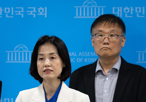 시민 주도 형사소송법 개정 관련 기자회견하는 박은정 의원