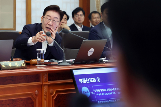 국무회의 주재하는 이재명 대통령