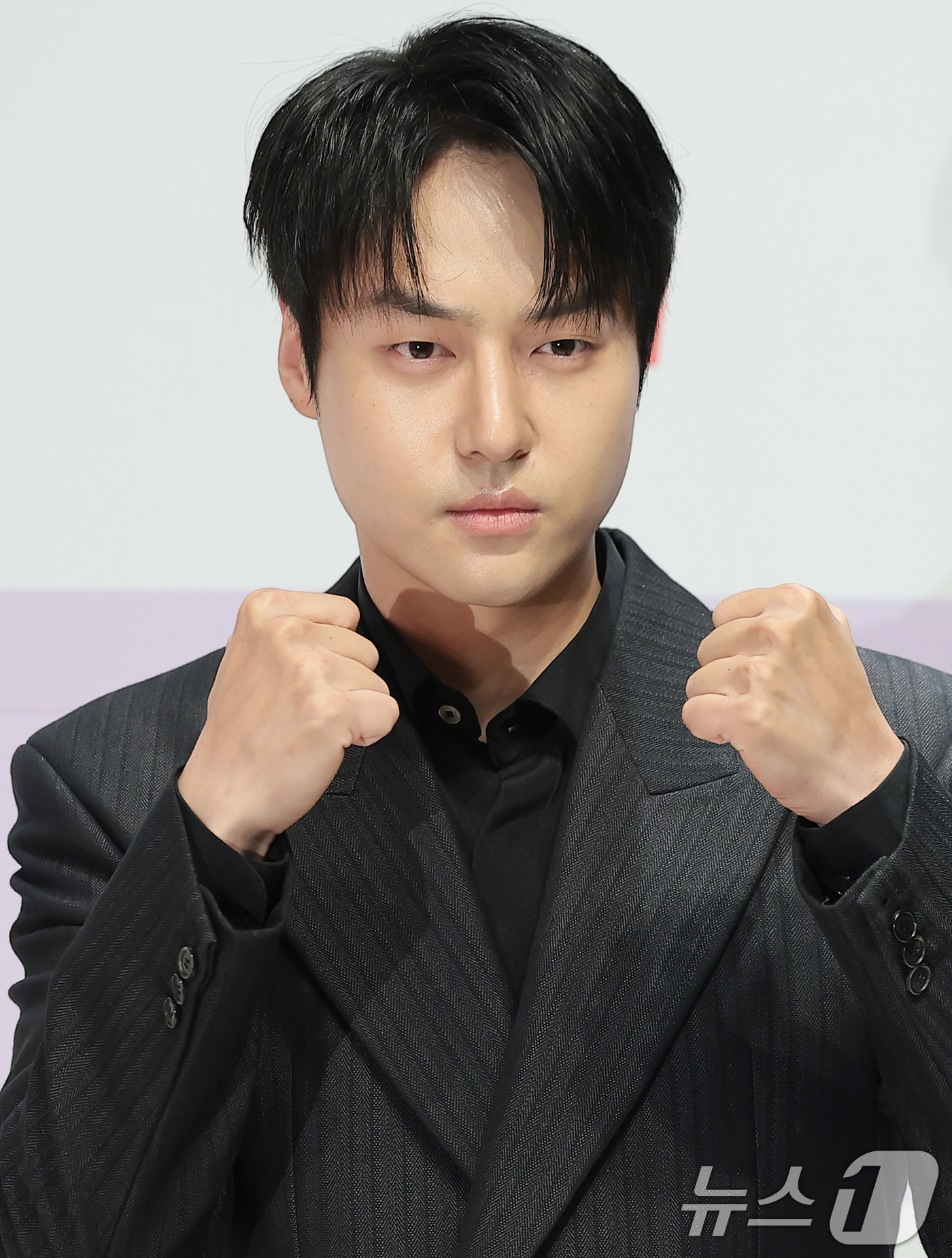 (서울=뉴스1) 권현진 기자 = 배우 양세종이 14일 서울 강남구 엘리에나 호텔 서울강남에서 열린 tvN 새 토일드라마 '오싹한 연애' 제작발표회에서 포즈를 취하고 있다.‘오싹한 …
