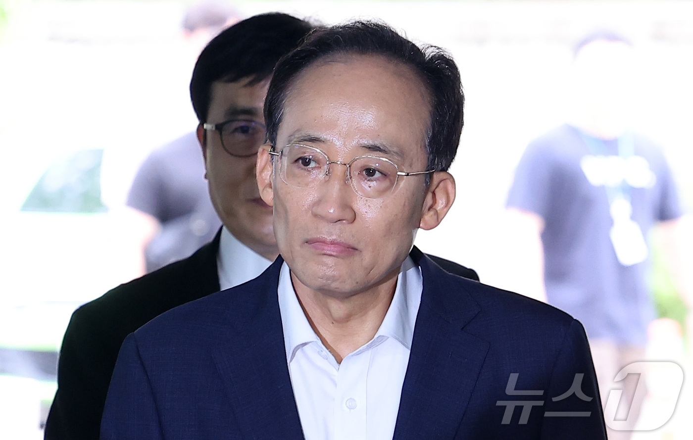 (서울=뉴스1) 김성진 기자 = 12·3 비상계엄 당시 국회의 계엄 해제 표결을 방해한 혐의를 받는 추경호 대구시장이 15일 서울 서초구 서울중앙지방법원에서 열린 내란중요임무종사 …