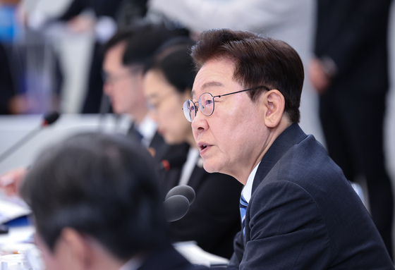 李대통령 "MSCI 편입 가장 큰 걸림돌 뭐냐"…구윤철 "내년 적극 추진"