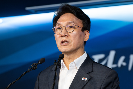 4대 혁신안 발표하는 김민석 전 총리