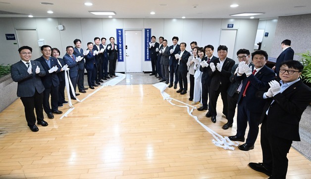 부산시의회, 4개 특별위원회 출범…부산 현안 대응 본격화