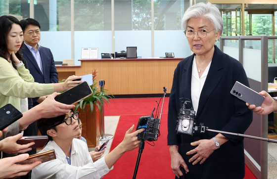 강경화 주미대사, 조현 장관과 외교 현안 논의