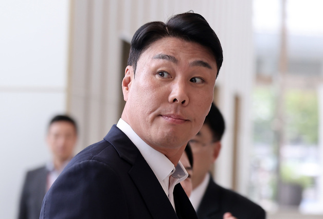 정현석 롯데백화점 대표, 하반기 롯데 VCM 참석