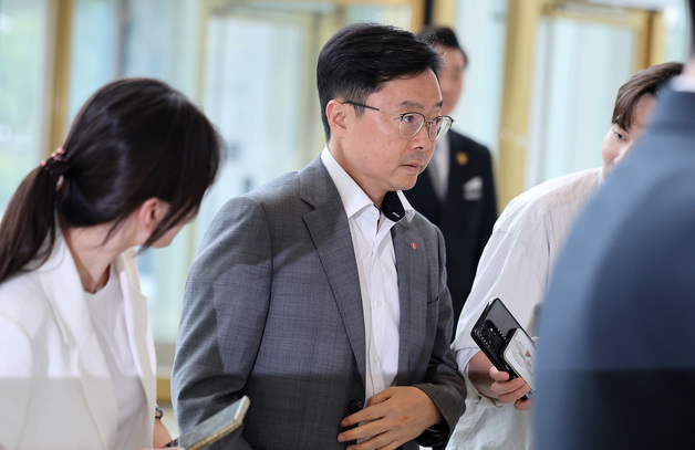 VCM 참석하는 이승민 롯데알미늄 대표이사