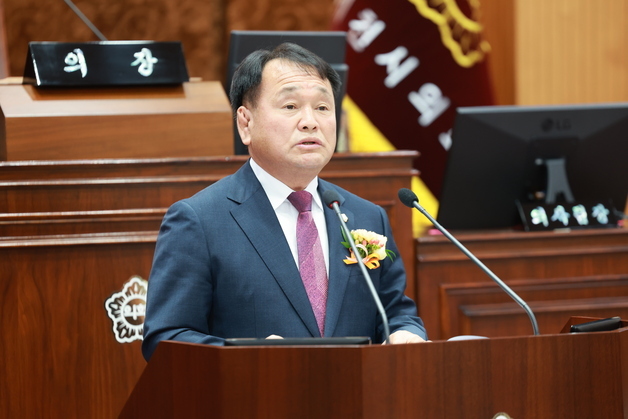이성진 제천시의회 의장 "임기 동안 '해외연수' 없다"