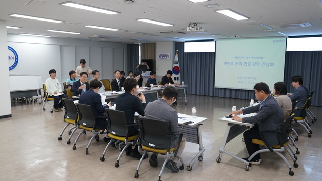 현민초 옹벽 재시공 속도…이준석 "여름방학 중 주요 공정 마쳐야"