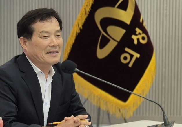 신공항 표류에 최유철 의성군수 작심 발언…"어려워도 조속히 추진해야"