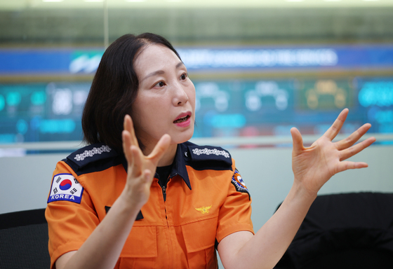 34년 기다린 '첫 여성 소방정'… 허선경 "소방관이란 담요 같은 사람"