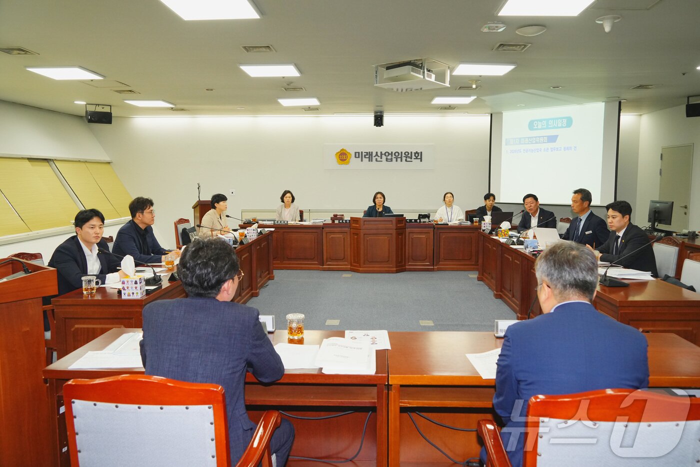 본문 이미지 - 전남광주통합특별시의회 제2회 임시회 2차 미래산업위원회 회의가 열리고 있다.(특별시의회 제공. 재배포 및 DB 금지)