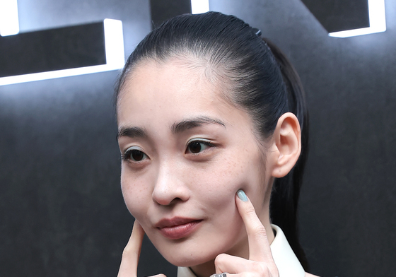김민하, 무심한듯 사랑스럽게