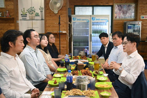'기업 사업재편' 청년이 심의한다…산업부, 청년위원 공개모집