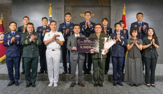 중동 전쟁서 재외국민 구한 '사막의 빛' 작전 기여자 등 21명 특별포상