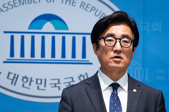 민주당 '장동혁 대표 장외투쟁 멈춰야'
