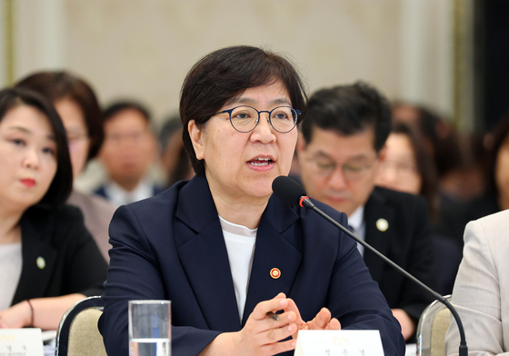 李대통령 언급한 '임신중지약'…정은경 "도입시 안전기준 마련"