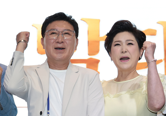 김용임, 남편 지원사격 팍팍