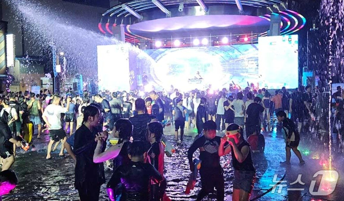 본문 이미지 - 강원 태백시의 한강·낙동강 발원지 축제 자료 사진. (재판매 및 DB금지)/뉴스1