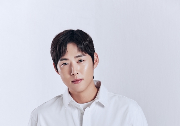 백성현, 비극 딛고 치과의사로 나눔 실천 중인 '이 사람' 연기