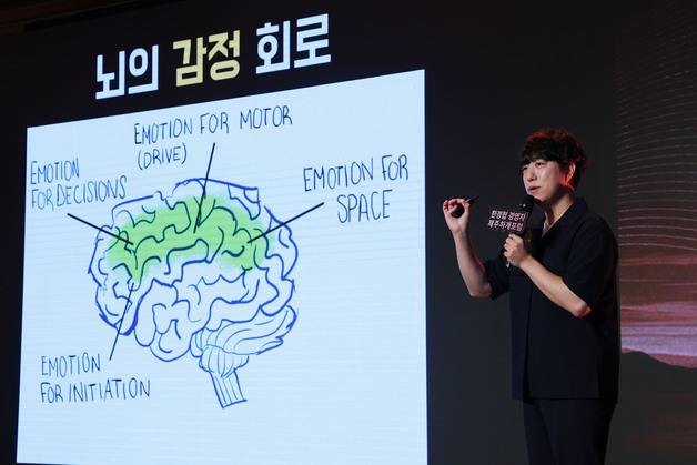 궤도 "AI 시대 경쟁력은 기술 아닌 본질…인간의 역할은 선택과 판단"