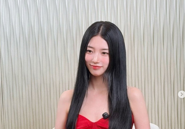 수지, 이렇게 말랐었나…부러질듯한 팔뚝에 가녀린 '뼈말라' 몸매