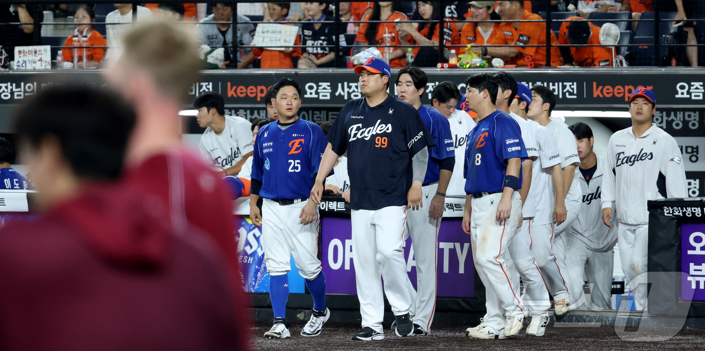 (대전=뉴스1) 김기남 기자 = 19일 대전 한화생명볼파크에서 열린 2026 신한 SOL KBO리그 키움 히어로즈와 한화 이글스의 경기에서 11회말 연장 9대9 무승부로 경기를 마 …