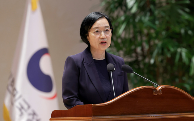 韓총리 "AI 가장 잘 활용하는 정부 만들겠다"…전 부처 업무용 AI 도입(종합)