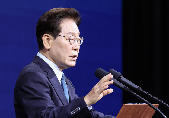 李대통령, 삼성 충청 투자에 "故이병철 도쿄 선언 떠올라…이재용 결단 감사"