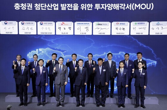 기념촬영 하는 이재명 대통령