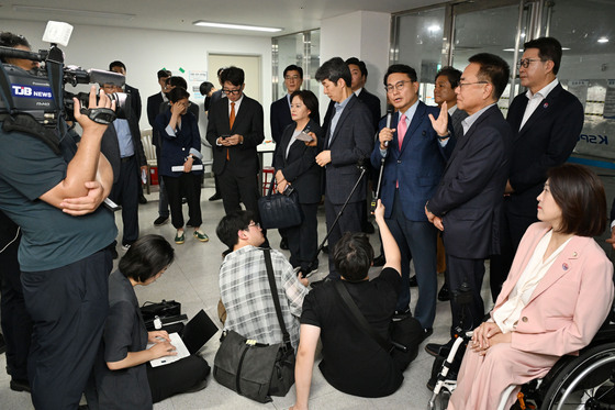 개표 결과 오입력 3곳서 추가 확인…"더 존재할 가능성 농후"