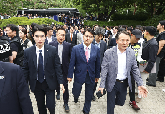 국조특위, 중앙·서울선관위 현장 조사…투표지 부족 대응 점검