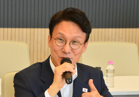 모두발언하는 김민석 전 총리