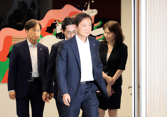 이찬진 금감원장, 가상자산사업자 CEO 간담회 참석