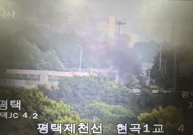 평택제천고속도로 휴게소서 화물차 불…10분만에 진화