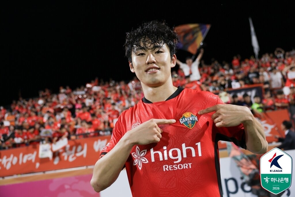 본문 이미지 - 월드컵에서 활약한 강원 이기혁(한국프로축구연맹 제공) 
