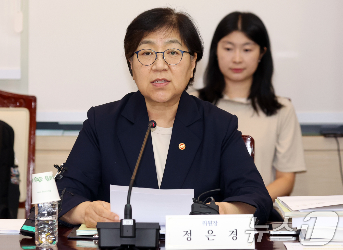 (서울=뉴스1) 김명섭 기자 = 정은경 보건복지부 장관이 2일 서울 종로구 세종대로 정부서울청사에서 열린 제6차 국민연금기금운용위원회에서 모두 발언을 하고 있다.  2026.7.2 …