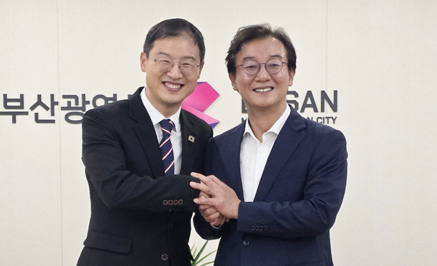 김상욱 울산시장, 전재수 부산시장과 회동…교통·문화 협력방안 논의